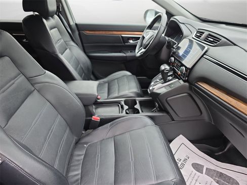 Used 2018 Honda CR-V Touring image 26