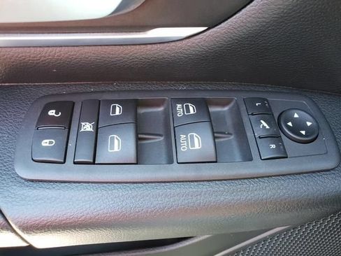 Used 2022 RAM 1500 Big Horn AWD/4WD image 31