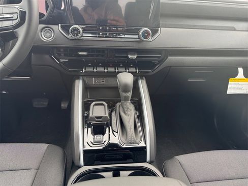 New 2026 Chevrolet Colorado W/T w/ WT Custom Package image 11