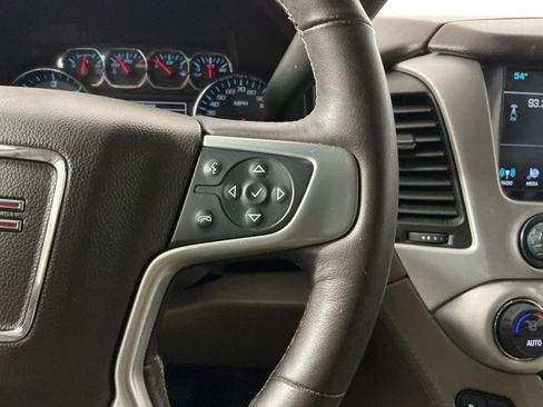 Used 2018 GMC Yukon SLT w/ Premium Edition RWD image 13