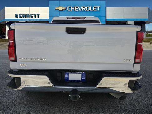 Certified 2024 Chevrolet Silverado 2500 LTZ w/ LTZ Convenience Package AWD/4WD image 5