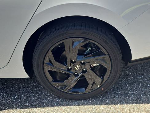 New 2026 Hyundai Elantra SEL Sport Premium FWD image 14