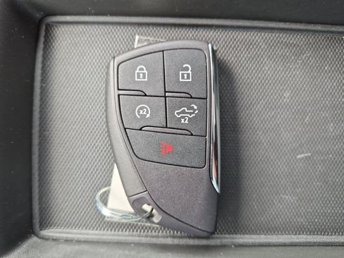 Used 2024 Chevrolet Silverado 1500 LT image 31