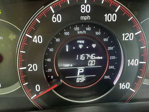Used 2017 Honda Accord Sport image 16