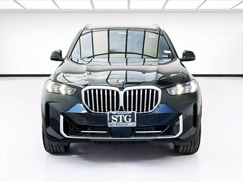 Used 2024 BMW X5 sDrive40i w/ Parking Assistance Package RWD image 2