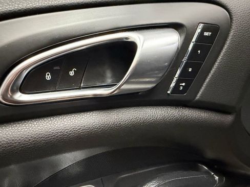 Used 2014 Porsche Cayenne Diesel AWD/4WD image 19