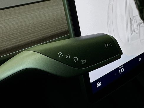 Used 2023 Tesla Model 3 Standard Range RWD image 24