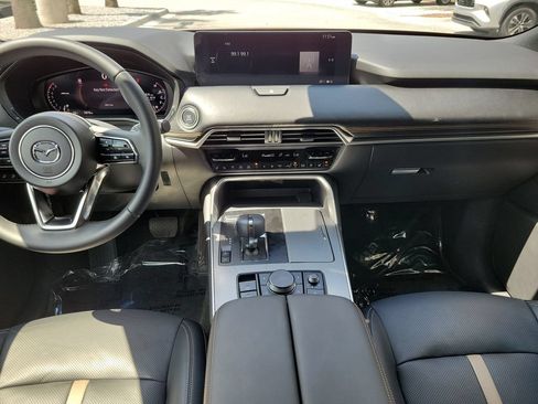Certified 2026 MAZDA CX-70 3.3 Turbo w/ Premium Plus Pkg AWD/4WD image 14