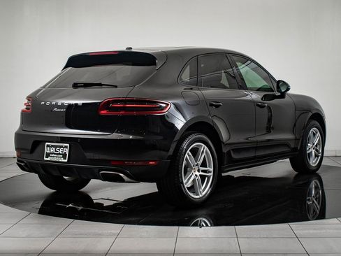 Used 2018 Porsche Macan image 8