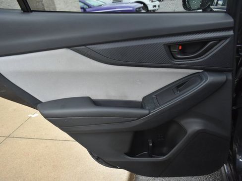 Used 2019 Subaru Crosstrek 2.0i image 32