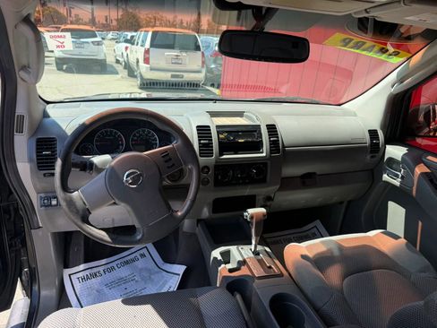 Used 2007 Nissan Frontier LE RWD image 8