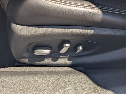 Used 2019 Cadillac XTS Luxury FWD image 20