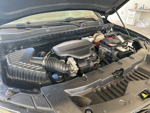 Used 2021 Chevrolet Blazer RS w/ Enhanced Convenience Package FWD image 10