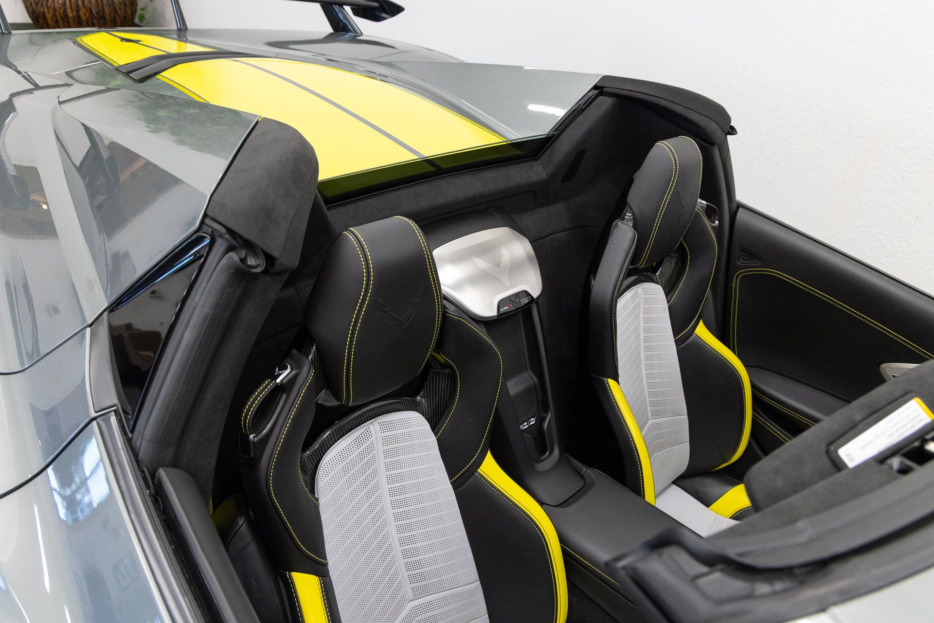 Used 2022 Chevrolet Corvette Stingray Premium Conv RWD image 30