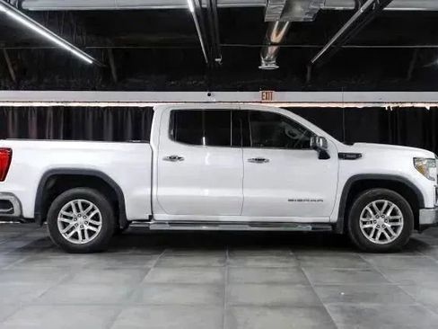 Used 2021 GMC Sierra 1500 SLT w/ SLT Premium Plus Package image 9