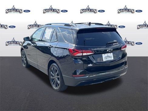 Used 2022 Chevrolet Equinox RS w/ RS Leather Package image 7