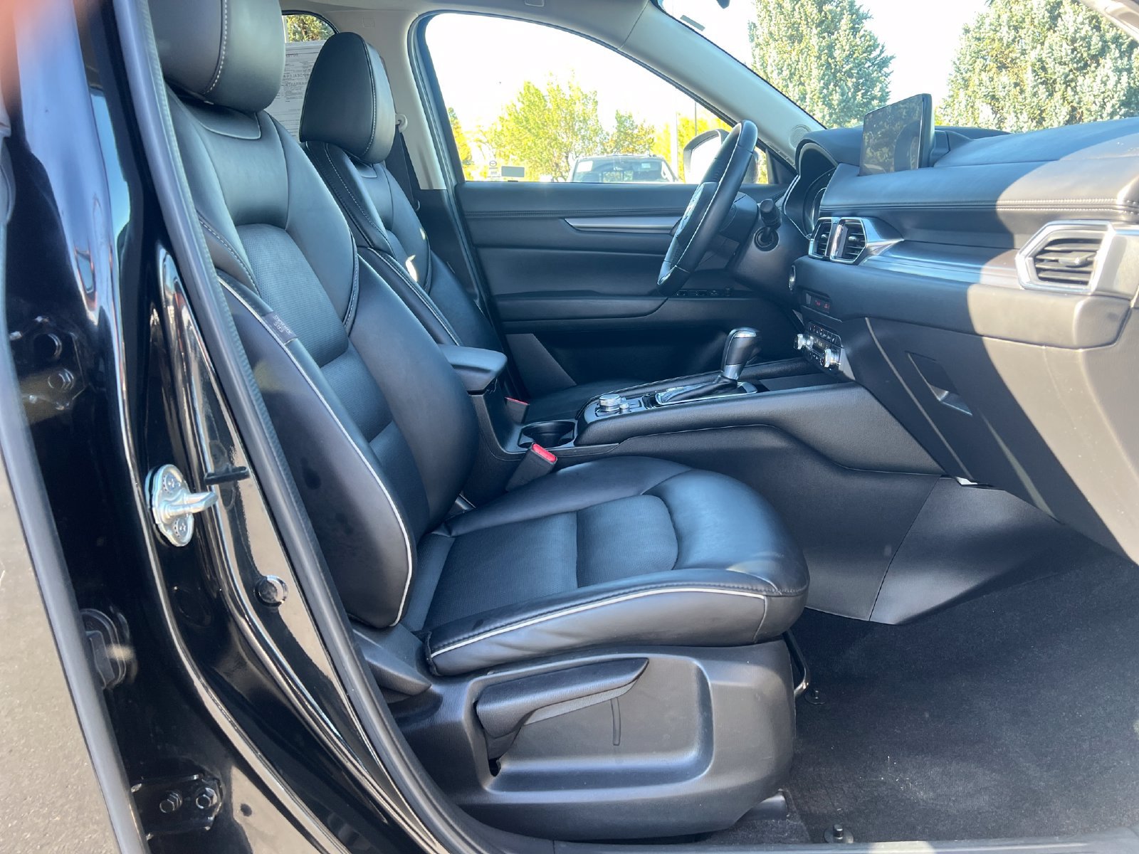 Used 2024 MAZDA CX-5 AWD 2.5 S w/ Select Package image 17