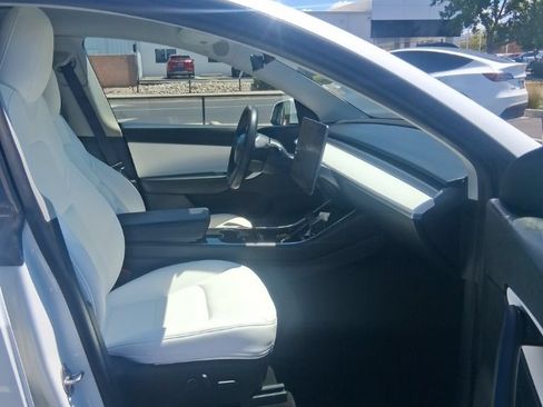 Used 2023 Tesla Model Y Long Range AWD/4WD image 12