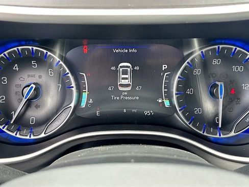 New 2027 Chrysler Pacifica Select FWD image 23
