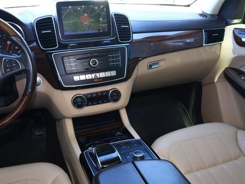 Used 2019 Mercedes-Benz GLS 450 4MATIC image 12