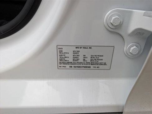 Used 2023 Tesla Model Y Long Range image 21