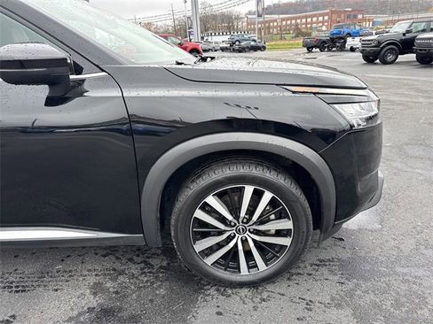 Used 2023 Nissan Pathfinder Platinum w/ Cargo Package image 2