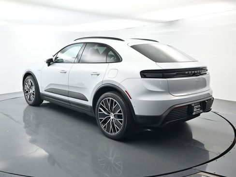 Certified 2025 Porsche Macan Electric RWD image 3