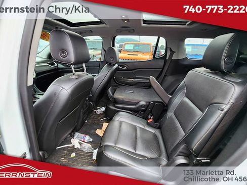 Used 2019 GMC Acadia SLT AWD/4WD image 7