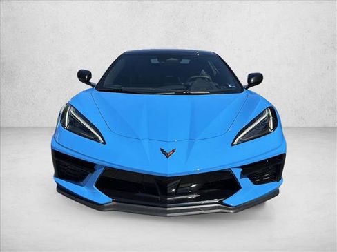 Used 2024 Chevrolet Corvette Stingray Convertible image 2