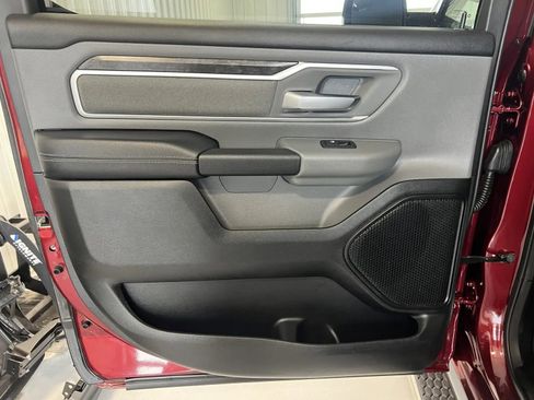 Used 2020 RAM 1500 Big Horn AWD/4WD image 15