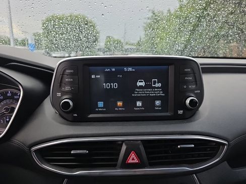 Used 2019 Hyundai Santa Fe SE AWD/4WD image 16