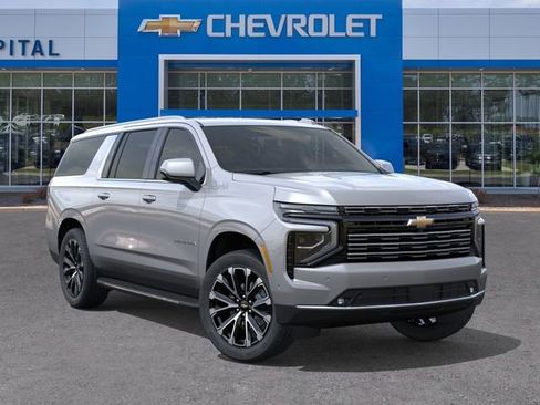 New 2026 Chevrolet Suburban High Country AWD/4WD image 7