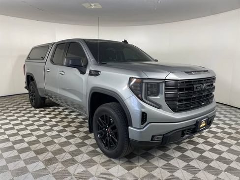 Used 2024 GMC Sierra 1500 Elevation AWD/4WD image 17