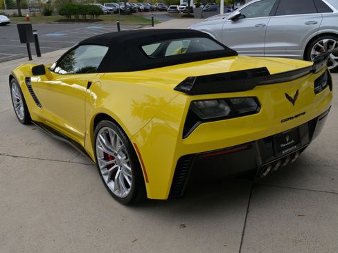 Used 2017 Chevrolet Corvette Z06 image 7