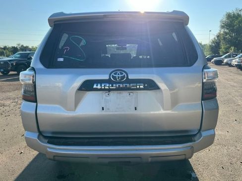 Used 2016 Toyota 4Runner Trail Premium AWD/4WD image 5