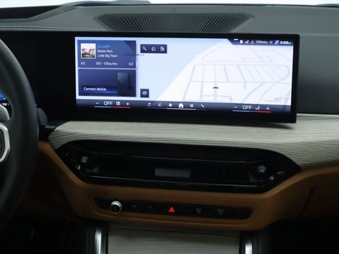 Used 2025 BMW M440i Coupe w/ Premium Package image 14