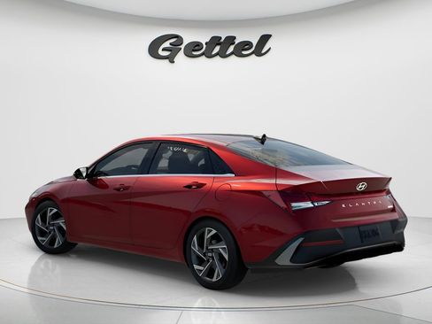 New 2026 Hyundai Elantra Limited FWD image 7