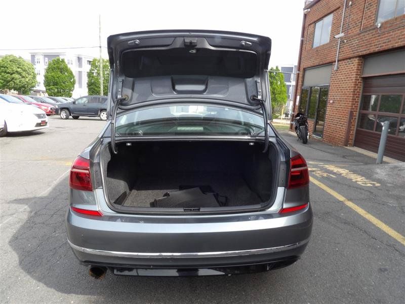 Used 2017 Volkswagen Passat 1.8T R-Line FWD image 15