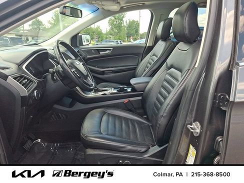Used 2017 Ford Edge SEL w/ Equipment Group 201A AWD/4WD image 15
