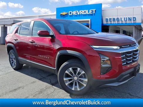 New 2026 Chevrolet Equinox LT w/ Convenience Package II image 1