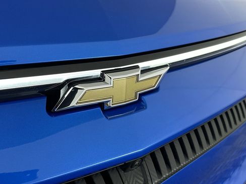 New 2026 Chevrolet Equinox EV LT image 85