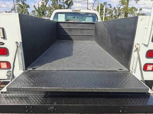 Used 2016 Ford F250 XL image 9