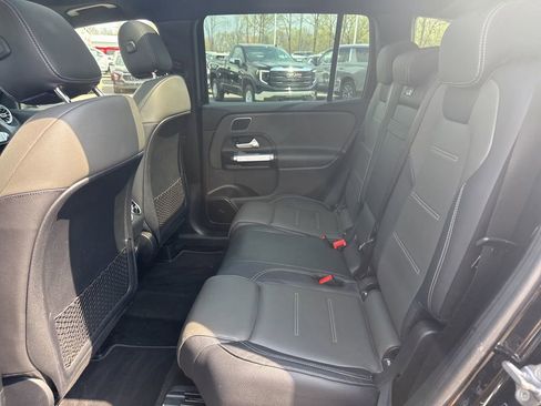 Used 2021 Mercedes-Benz GLB 35 AMG 4MATIC image 12