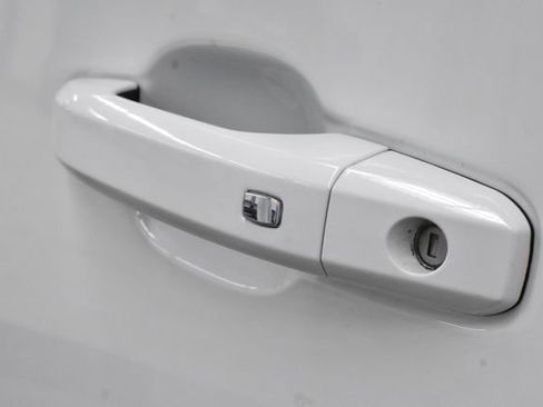 Used 2024 GMC Sierra 1500 AT4 w/ Technology Package image 18