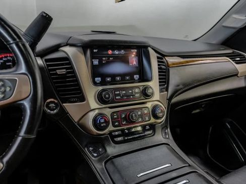 Used 2015 GMC Yukon Denali w/ Touring Package AWD/4WD image 34