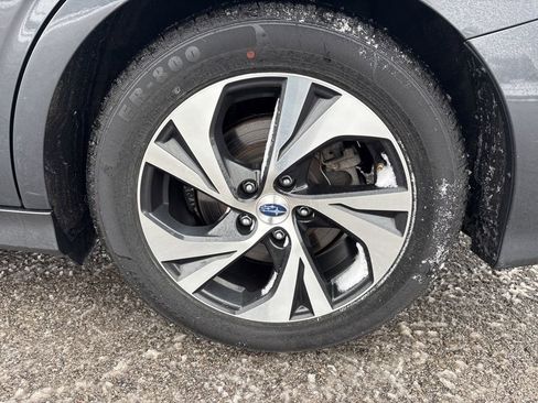 Used 2024 Subaru Legacy Premium image 5