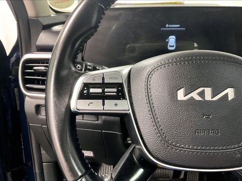 Used 2024 Kia Telluride S w/ S Sunroof Package image 23