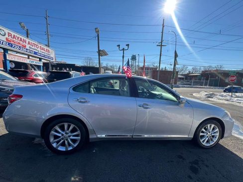 Used 2011 Lexus ES 350 image 12