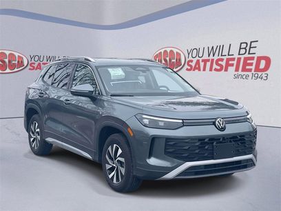 New 2026 Volkswagen Tiguan SE