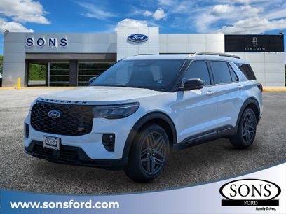 New 2026 Ford Explorer ST w/ Sun And Sound Package